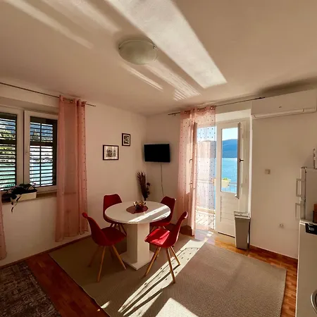 Luka Holiday home Ston