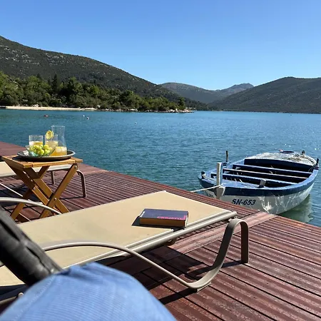Luka Holiday home Ston