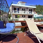 Luka Holiday home