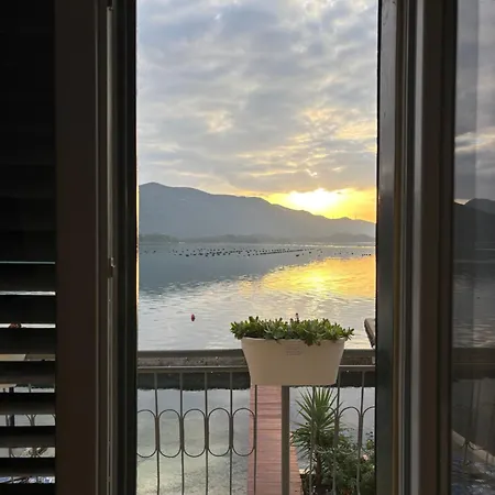 Luka Nyaraló Ston