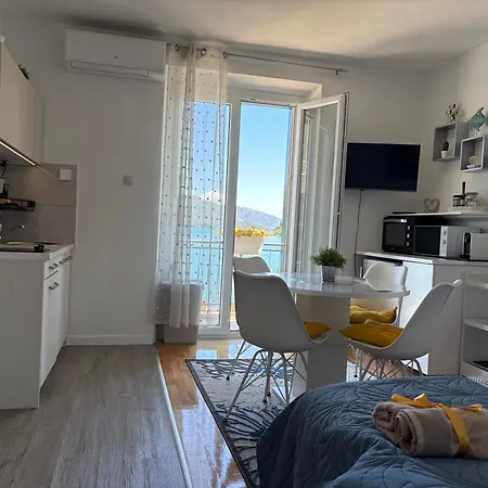 Prázdninový dům Luka Ston