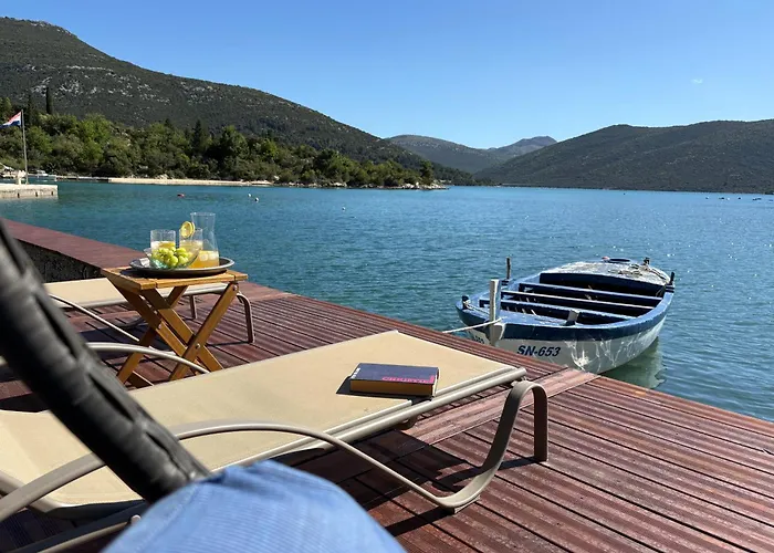 Luka Hébergement de vacances Ston