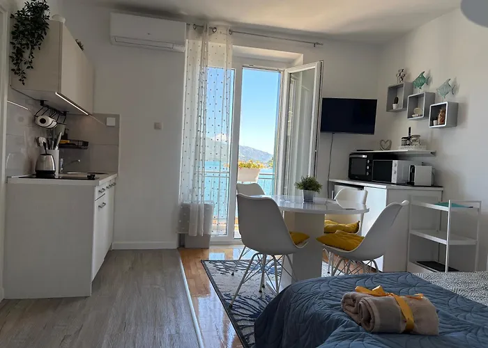 Hébergement de vacances Luka Ston